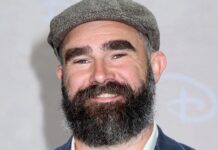 Jason Kelce’s Health Photos Have Some On-line Customers Shedding Their Minds