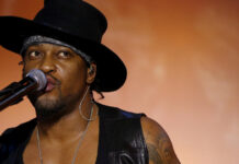 D’Angelo, trailblazing neo-soul singer and Grammy winner, dies at 51