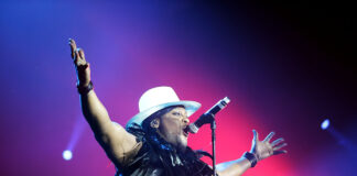 Beyoncé, Tyler, Missy Pay Tribute To D’Angelo