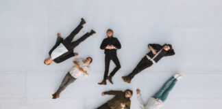 Wilco, Billy Bragg To Sign up for Forces Once more At Forged Sound