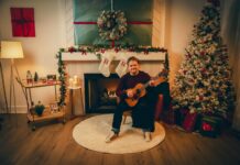Hunter Hayes Unveils ‘Evergreen’ Vacation EP; Selected as Grand Marshal for 2025 Gatlinburg Christmas Parade