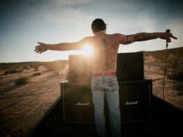 PARTY CRASHER – SPIN