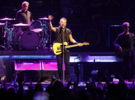 Bruce Springsteen Preaches Hope, Defiance At Excursion Opener