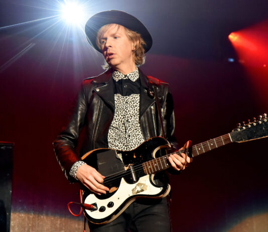 Beck Is ‘Lonesome’ As soon as Extra On New Unmarried