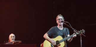 Stone Gossard Talks Loosegroove On ‘Lipps Carrier’