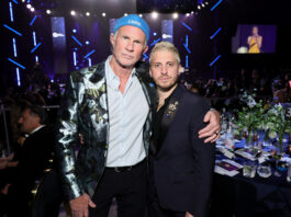 Chad Smith Drumming With Paul McCartney On ‘SNL’