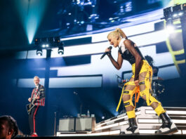 No Doubt Dusts Off Rarities At Sphere Debut