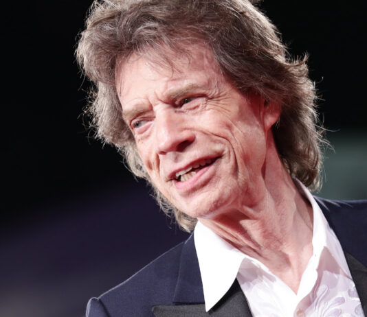 Mick Jagger Solid In ‘3 Incestuous Sisters’ Movie