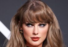 Taylor Swift Turns Heads In Lace For Date Night time With Travis Kelce