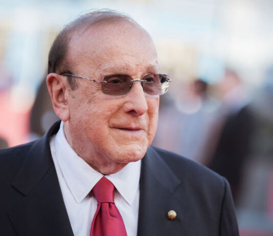 Mythical Song Exec Clive Davis Dies At 94