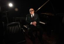 Springsteen, Santana, Joel Honor Clive Davis