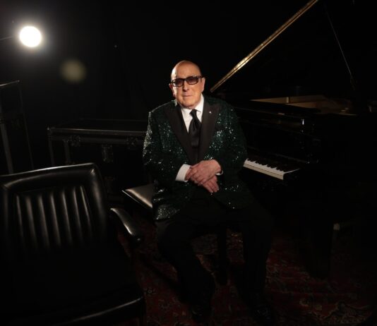 Springsteen, Santana, Joel Honor Clive Davis