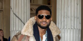 Usher Roasted After Awkward Seductive Dance Second