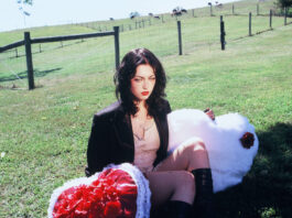 Violet Grohl Unearths Her Personal Frequency