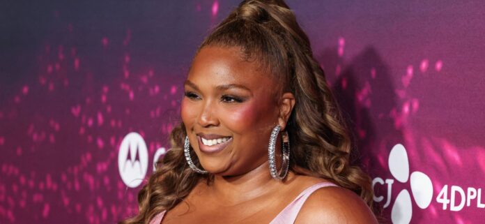 lizzo-4-scaled-e1769136004112.jpg