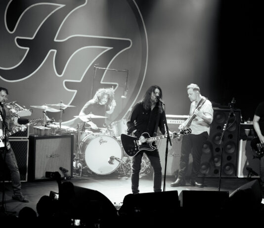 Foo Warring parties Bust Out Rarities At Hollywood Bowl