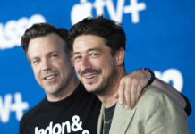 Jason Sudeikis, Oscar Isaac Sign up for Mumford & Sons In NYC