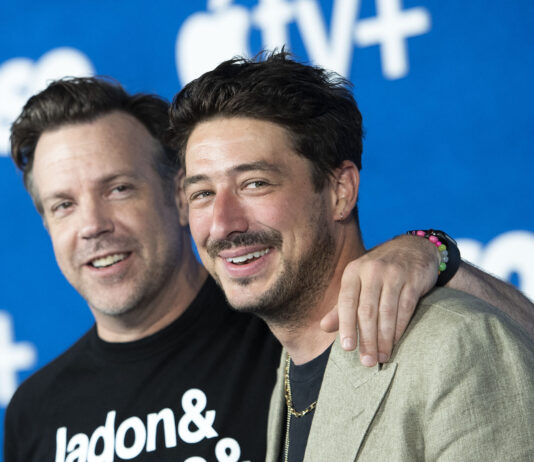 Jason Sudeikis, Oscar Isaac Sign up for Mumford & Sons In NYC