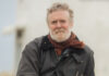 1000’s Collect To Honor Glen Hansard Forward Of Public Funeral