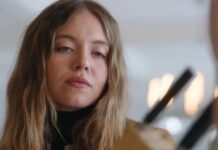 Sydney Sweeney’s Tom Cruise Airplane Stunt Will get Very best Response From Most sensible Gun & Lovers
