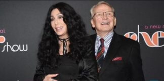 Bob Mackie, model clothier for the celebs, dies at 87