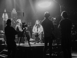 Watch Billy Strings Select Up A Hurricane On ‘Austin Town Limits’