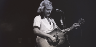 See Jimmy Buffett’s Coral Reefers On The Upward push In New Document Clip