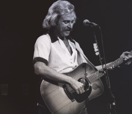 See Jimmy Buffett’s Coral Reefers On The Upward push In New Document Clip