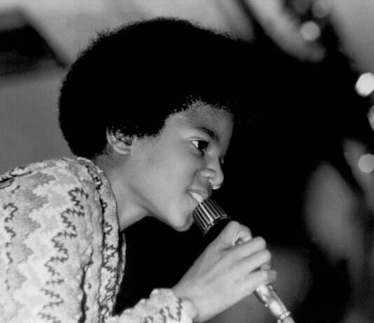 Deep Minimize Friday: “Woman Don’t Take Your Love from Me” through Michael Jackson