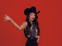 Kacey Musgraves Revisits ‘Unsure, TX’ With Intocable